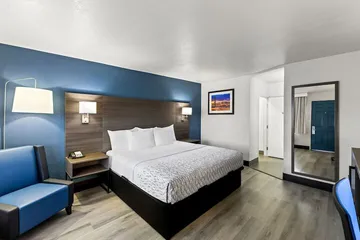 SureStay by Best Western Phoenix Airport