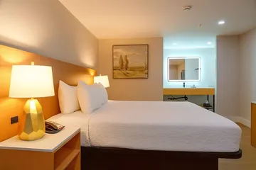 Highland Inn