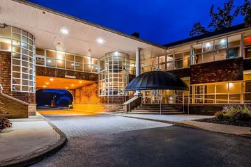 Best Western Plus The Inn & Suites at the Falls