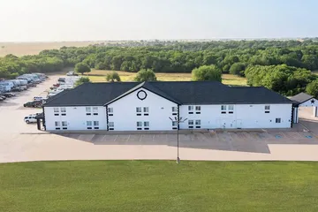 Atria Hotel and RV McGregor
