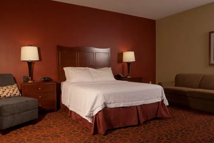 Room 3 of 30