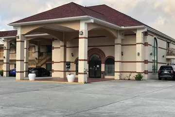 Executive Inn & Suites