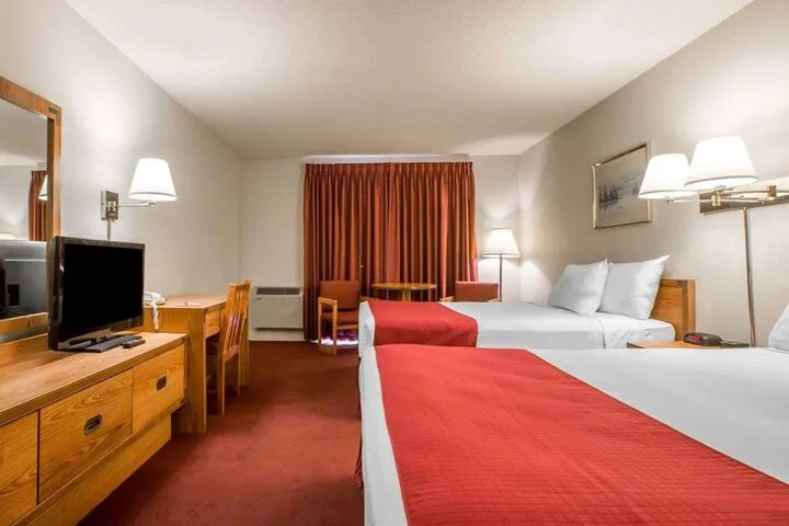 Room 5 of 30