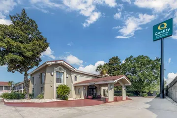 Quality Inn & Suites North Charleston - Ashley Phosphate