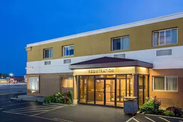 Fairbridge Inn Express Buffalo Airport Williamsville
