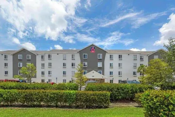 Studio 6 Extended Stay Fort Myers FL
