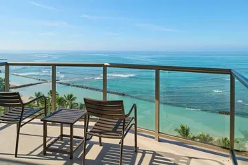 Waikiki Circle Hotel by Castle