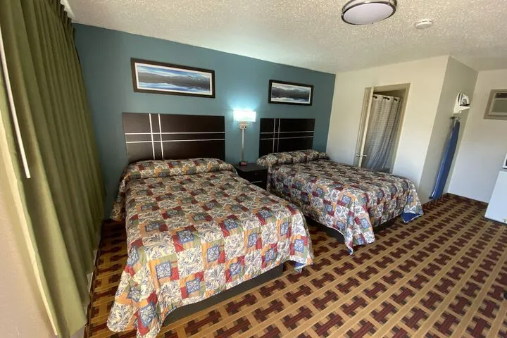 Room 2 of 26