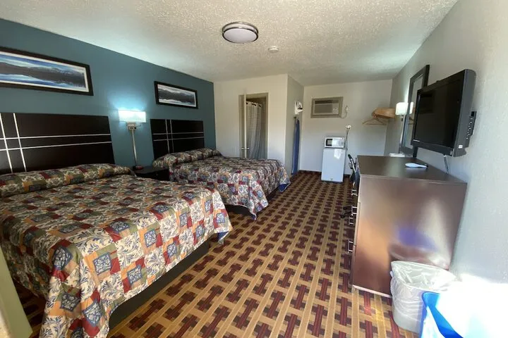 Room 5 of 26