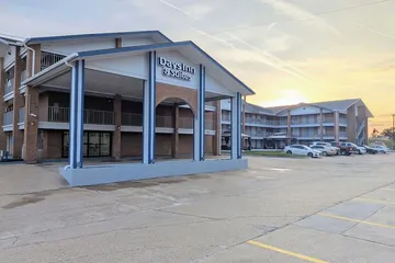 Days Inn & Suites by Wyndham Bossier City LA / Shreveport