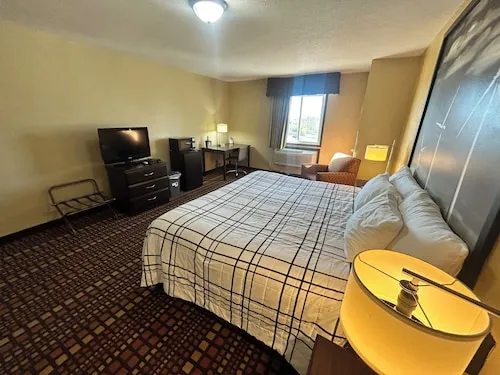Room 2 of 41