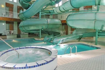 Tropical Inn