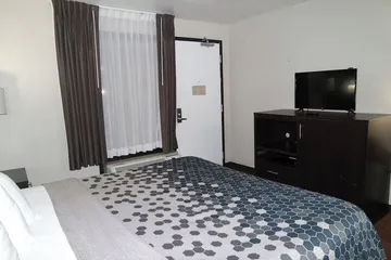 Travelodge by Wyndham North Charleston