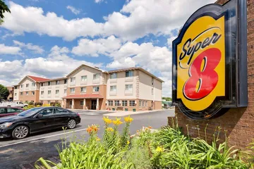 Super 8 by Wyndham Akron S / Green/Uniontown OH