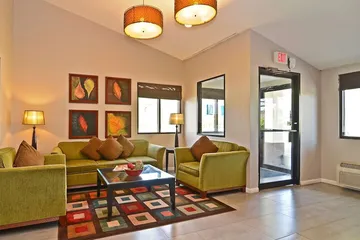 Lexington Inn & Suites NW Chicago Elgin