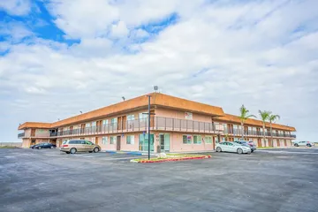 Economy Inn Buttonwillow Bakersfield I-5