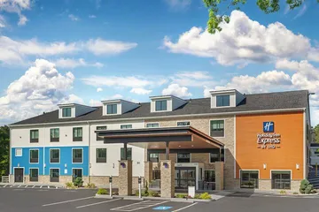 Holiday Inn Express Hyannis Cape Cod by IHG