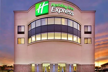 Holiday Inn Express Waterloo Cedar Falls by IHG