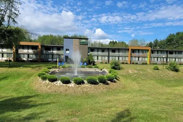 Wingate by Wyndham Lake George