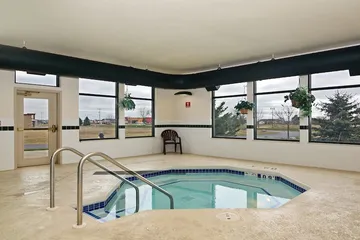 Holiday Inn Express Hotel & Suites Fort Atkinson by IHG