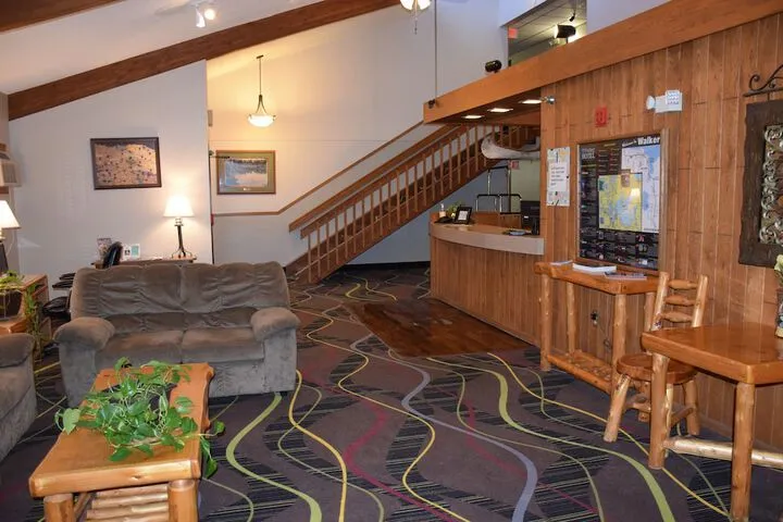Lobby lounge