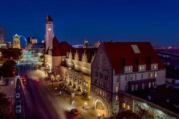 St. Louis Union Station Hotel Curio Collection by Hilton