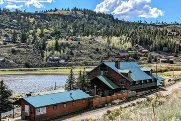 Aspen Cove resort