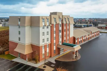 Waterloo Suites Hotel Trademark Collection by Wyndham