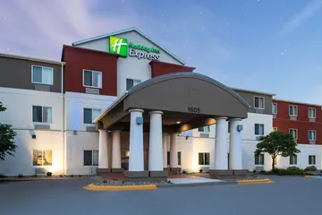 Holiday Inn Express Hotel & Suites Burlington by IHG