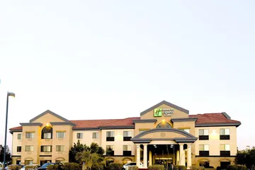 Holiday Inn Express & Suites Barstow - Route 66 by IHG