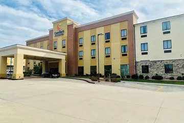 Comfort Inn & Suites Shawnee - Kansas City