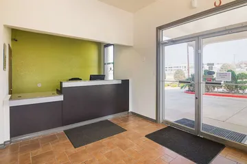 Studio 6 Tyler TX