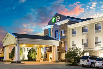 Holiday Inn Express & Suites Bellevue by IHG