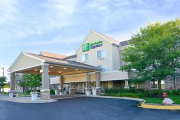 Holiday Inn Express & Suites Chicago-Deerfield / Lincolnshire by IHG
