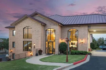 Super 8 by Wyndham Branson / Andy Williams Theater