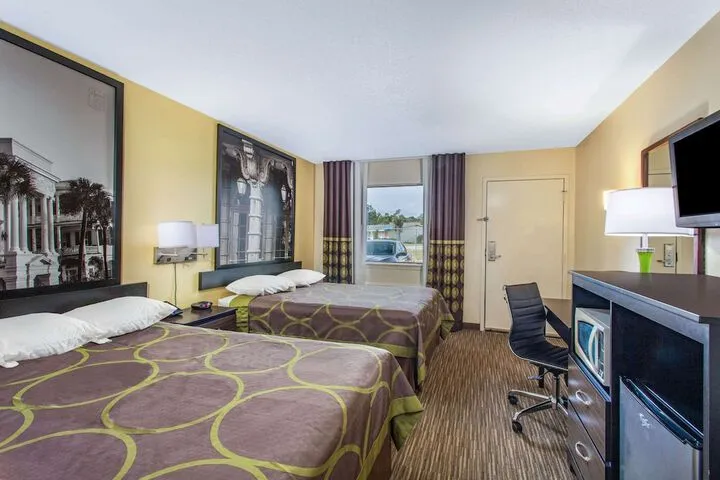 Room 5 of 24