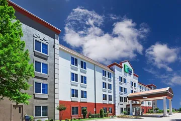 Holiday Inn Express Hotel & Suites Dallas Lewisville by IHG