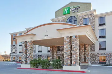Holiday Inn Express Hotel & Suites Dallas South - Desoto by IHG