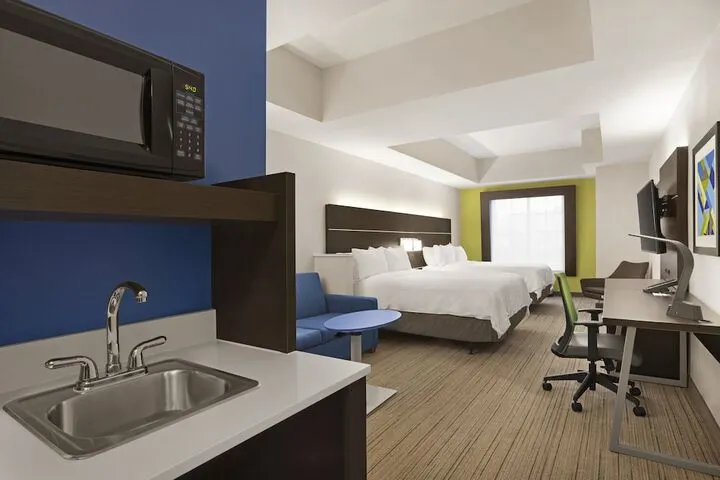 Room 3 of 31