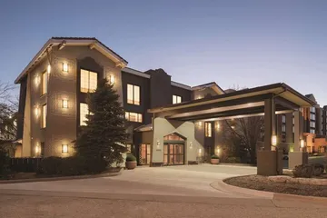 Country Inn & Suites by Radisson Hoffman Estates, IL