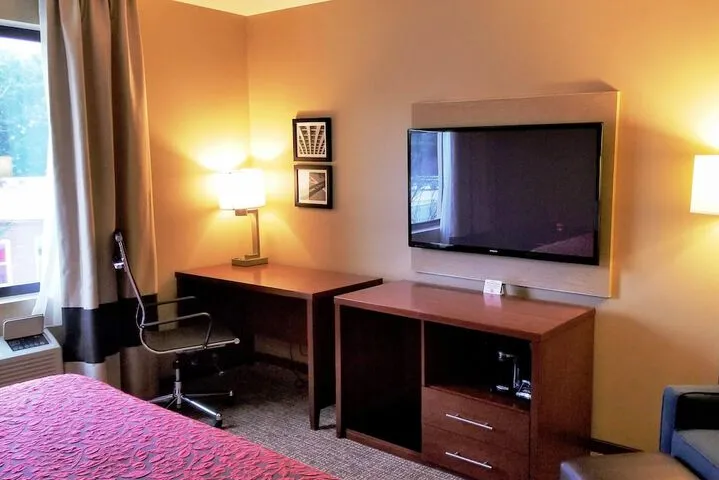 Room 5 of 34