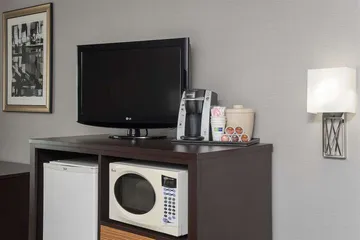 Holiday Inn Express Hotel & Suites Danville by IHG