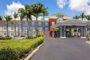 Holiday Inn Express & Suites Florida City by IHG