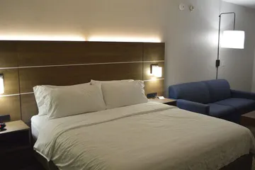 Holiday Inn Express & Suites Franklin KY by IHG