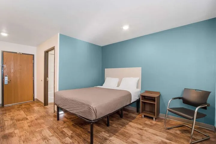 Room 5 of 27