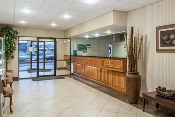 Quality Inn & Suites Grants - I-40
