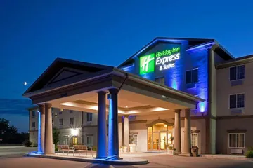 Holiday Inn Express & Suites Eau Claire North by IHG