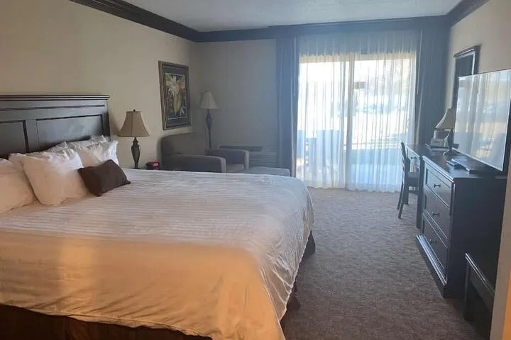 Room 5 of 45