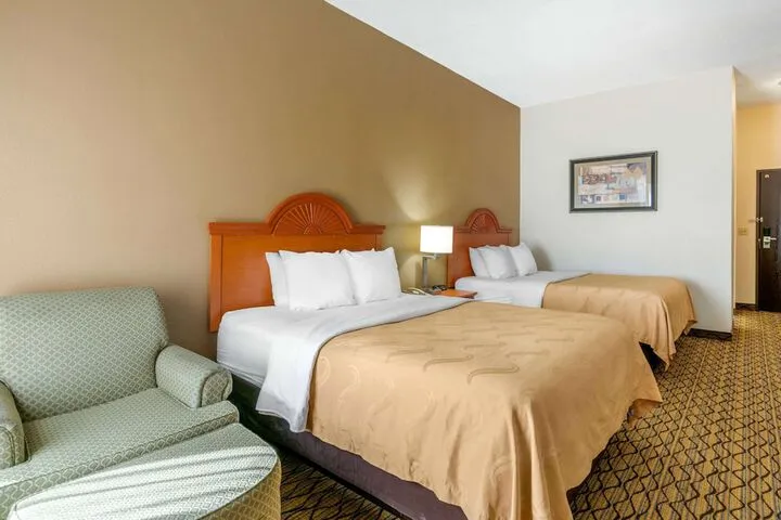 Room 5 of 30