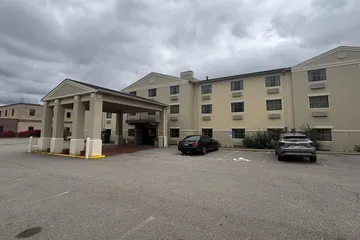 Wingate by Wyndham Pittsburgh / West Mifflin